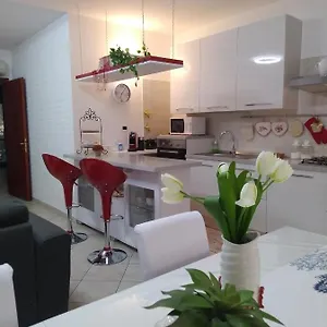  Appartamento Rami Di Corallo Con Parcheggio Privato.